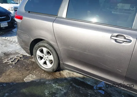 2012 Toyota Sienna Le V6 8 Passenger from USA, damaged, VIN 5TDKK3DC7CS211450